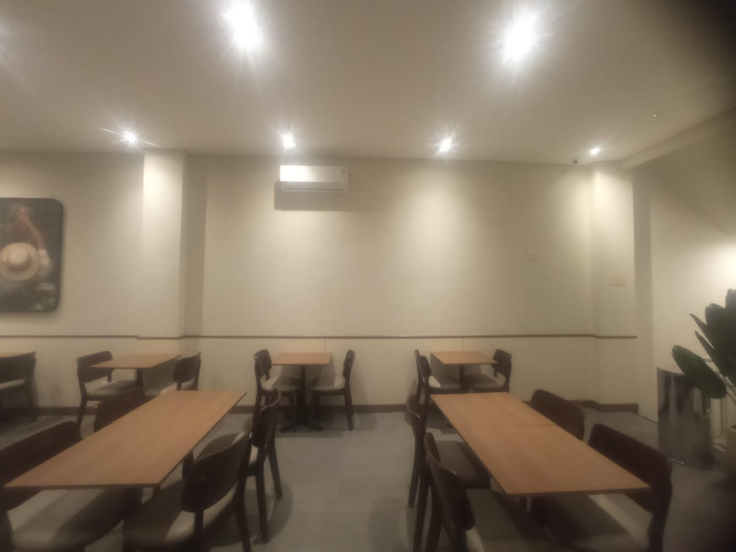 Pemasangan Unit ac Klojen